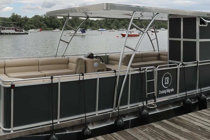 2 hours / Sightseeing Boat cruise Drinks Included - Passing under Belgrade’s major bridges