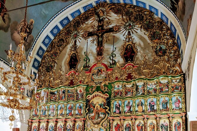 3-Hour Belgrade Zemun Neighborhood Tour - Zemun Cemetery and a shared memorial ground