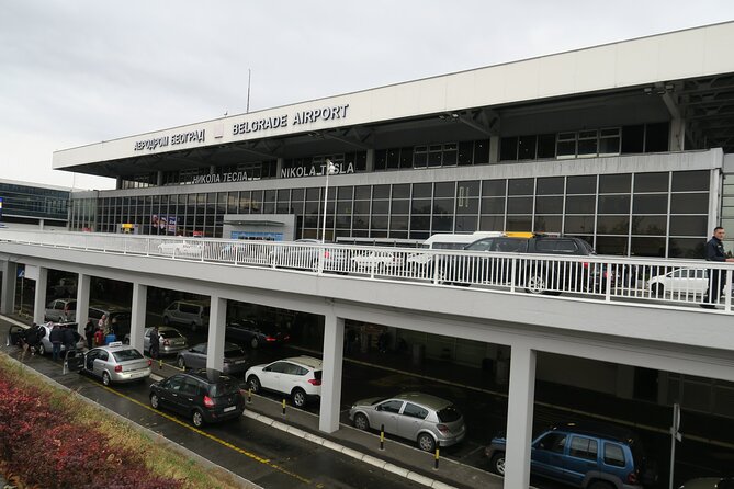 Airport Nis Shuttle Taxi - Drivers Who Keep the Ride Personal