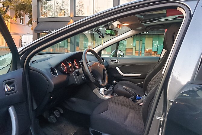 Airport Transfer in Belgrade, Serbia - Choosing the right vehicle for your luggage