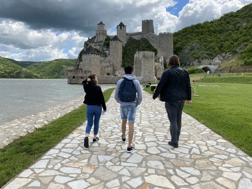 Belgrade: Golubac Fortress w/Iron Gate Speed Boat Ride - Arriving at Golubac Fortress After the Two-Hour Drive