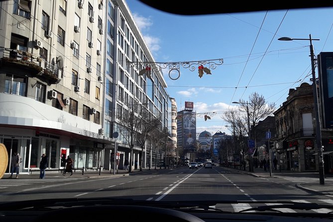 Belgrade sightseeing by car - Nikola Pasic Square and the city’s political core
