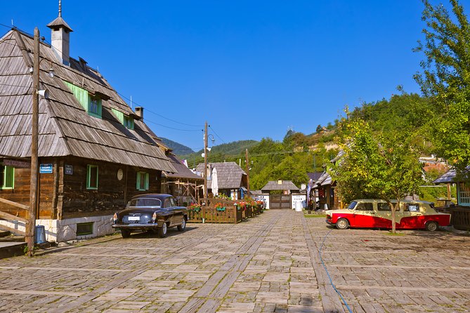 From Belgrade: Best of West (Drina House, Drvengrad & Sargan 8) - Riding the Šargan Eight railway