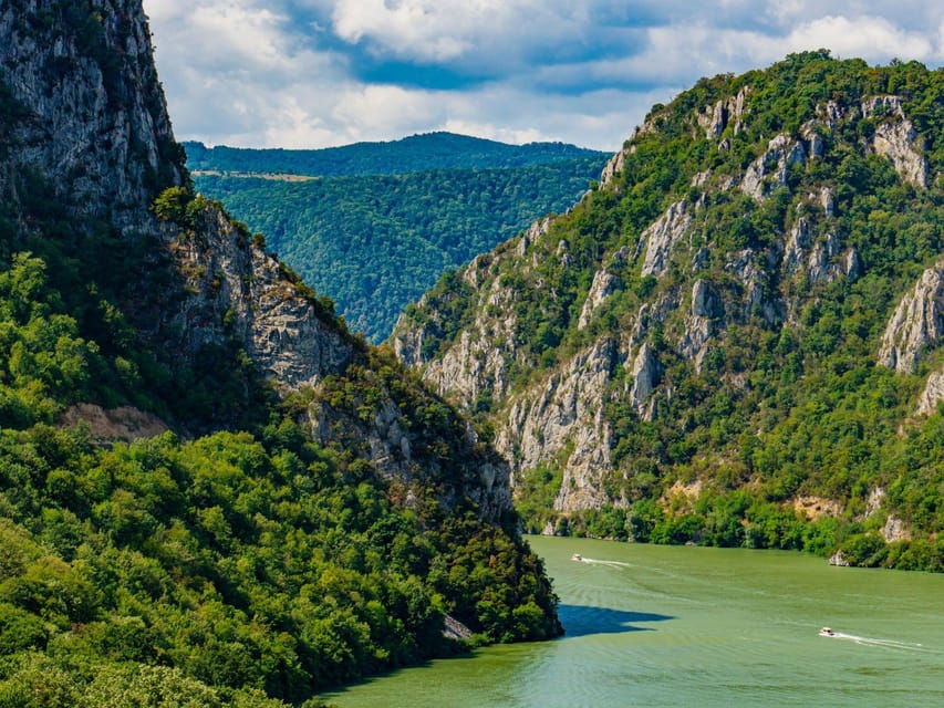 Iron Gate: Golubac fortress, Lepenski vir, boat cruise 1.5h - Key points to know before booking