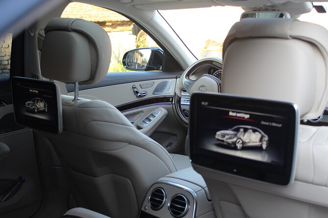LUX Private transfer from Belgrade Airport - A good fit for business arrivals