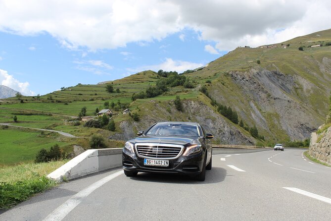 LUX Private transfer from Belgrade Airport - What the private vehicle means for your group