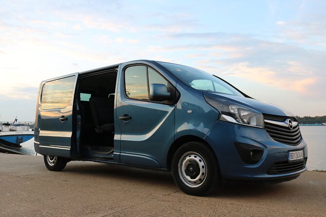 Passenger transport to or from the airport in Belgrade - Door-to-Door Service for a Small Group