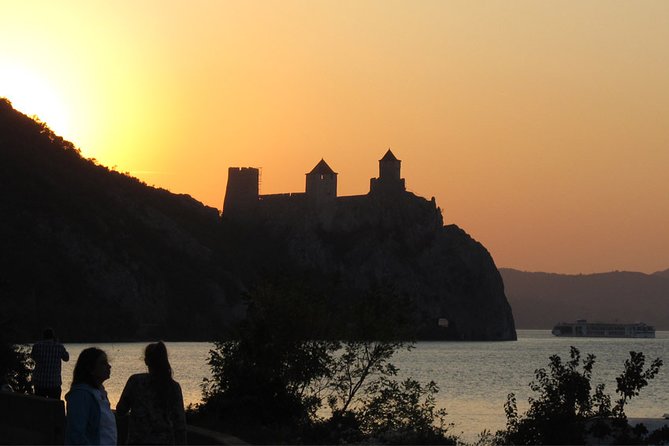Private Day Tour to Iron Gate Gorge and Golubac Fortress - Smederevo Fortress and Serbia’s last medieval capital