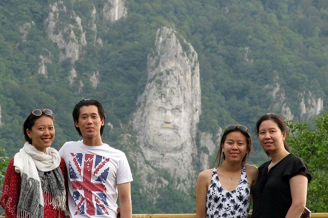 Private Day Tour to Iron Gate Gorge and Golubac Fortress - Ram Fortress and its quiet Danube setting