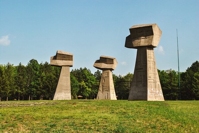 Private Day Trip from Belgrade: Nis Sightseeing Tour & Devil's Town - The 850-meter walk to Devils Town