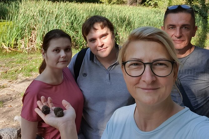 Private Guided Truffle Hunting Tour in Serbia with Lunch - Why this Serbian truffle hunt feels different