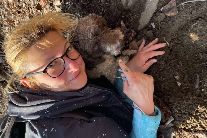 Private Guided Truffle Hunting Tour in Serbia with Lunch - Lunch with three glasses of local wine