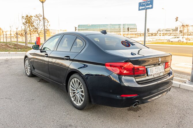 Private Limo Transfer from Beograd Airport to Belgrade downtown - How the airport to hotel route feels