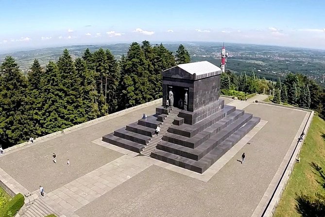 Private tour to Avala - Avala Tower, a rebuilt symbol above the trees