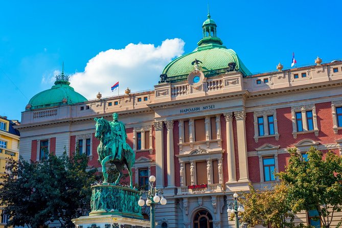 Red Belgrade Communist Tour - Republic Square begins the Yugoslav story