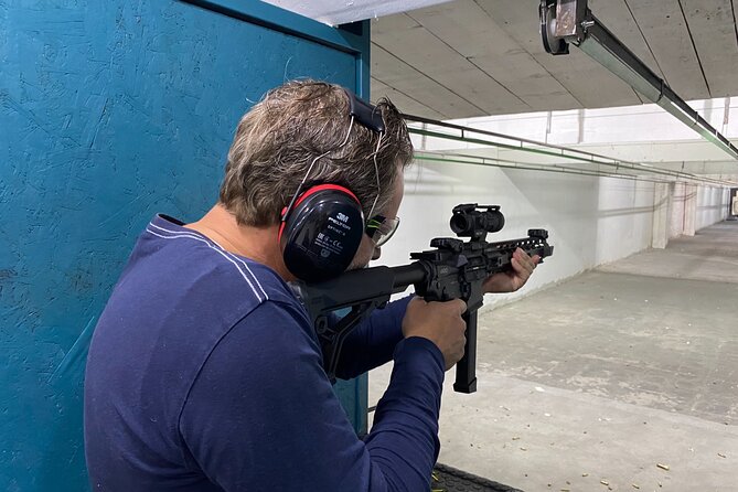 Shooting Experience by Party in Belgrade - Why the Private-Group Format Helps