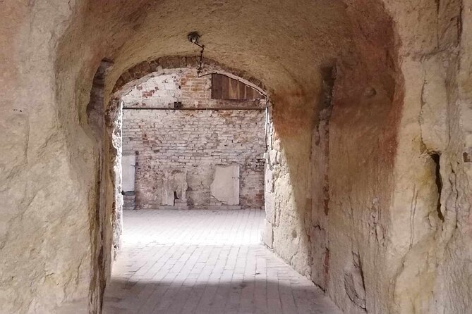 Underground Secrets of Belgrade - Belgrade Fortress and the 51-meter Roman Well